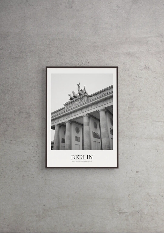 Brandenburg Gate - Classic Framed Architecture Print