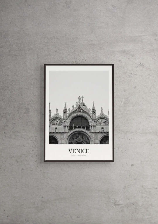 St Mark's Basilica - Classic Framed Architecture Print