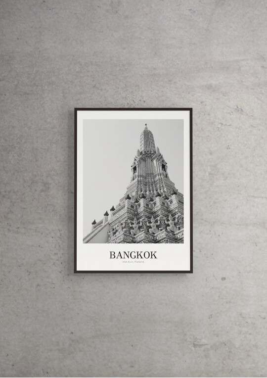 Wat Arun - Classic Framed Architecture Print